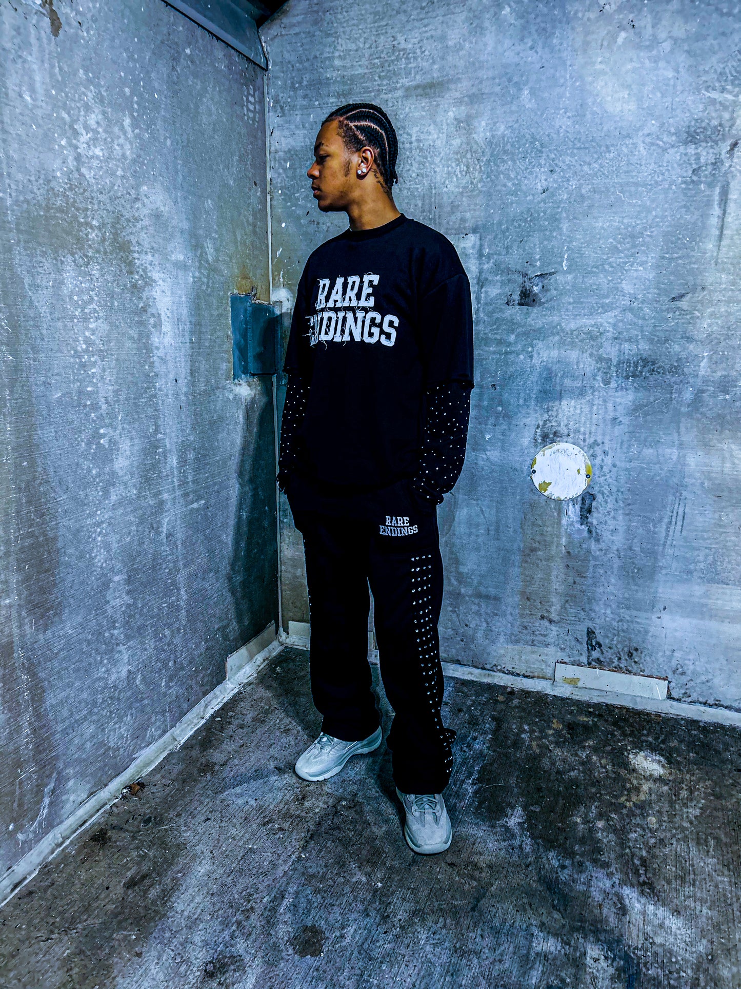 BLACK SHINER”NOSTALGIA” TRACK PANTS